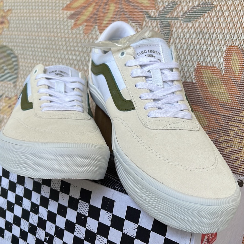 Vans WMNS Gilbert Crockett 
True White/Green
VN0A5JIF133
sneakers - Picture 8 of 16